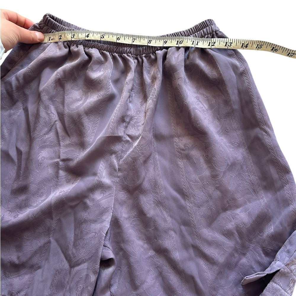 Vintage Victoria secret shorts - Picture 4 of 5